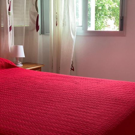 טורה דל מאר Hostal Mediterraneo מראה חיצוני תמונה