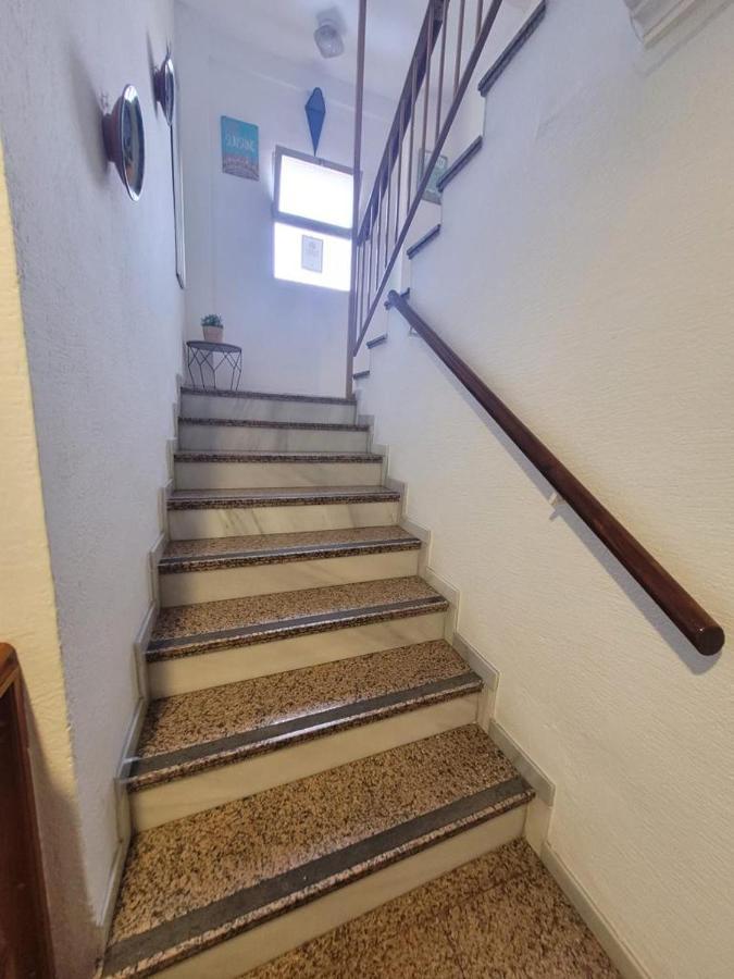טורה דל מאר Hostal Mediterraneo מראה חיצוני תמונה