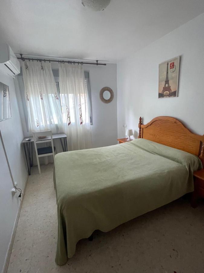 טורה דל מאר Hostal Mediterraneo מראה חיצוני תמונה