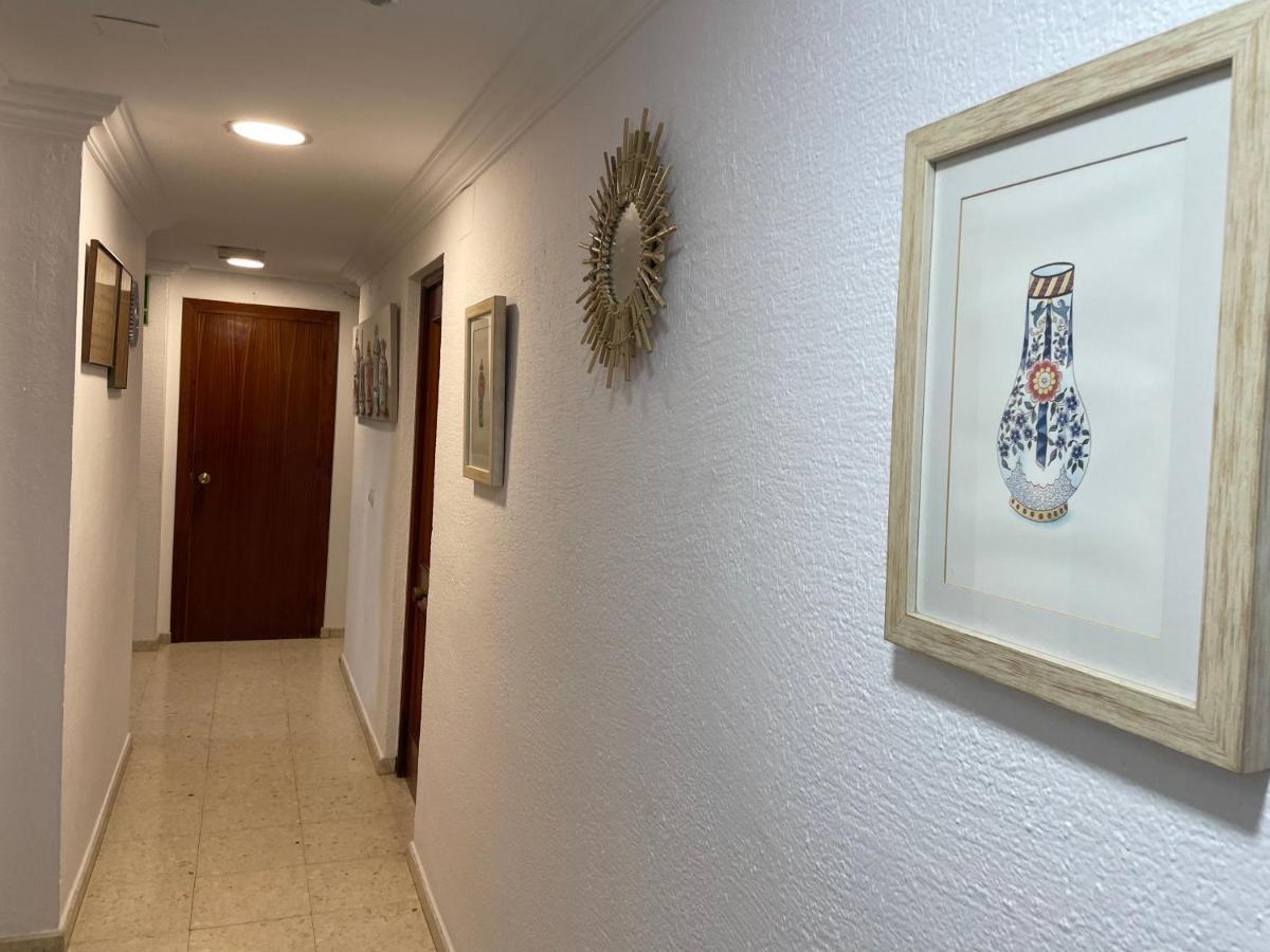 טורה דל מאר Hostal Mediterraneo מראה חיצוני תמונה