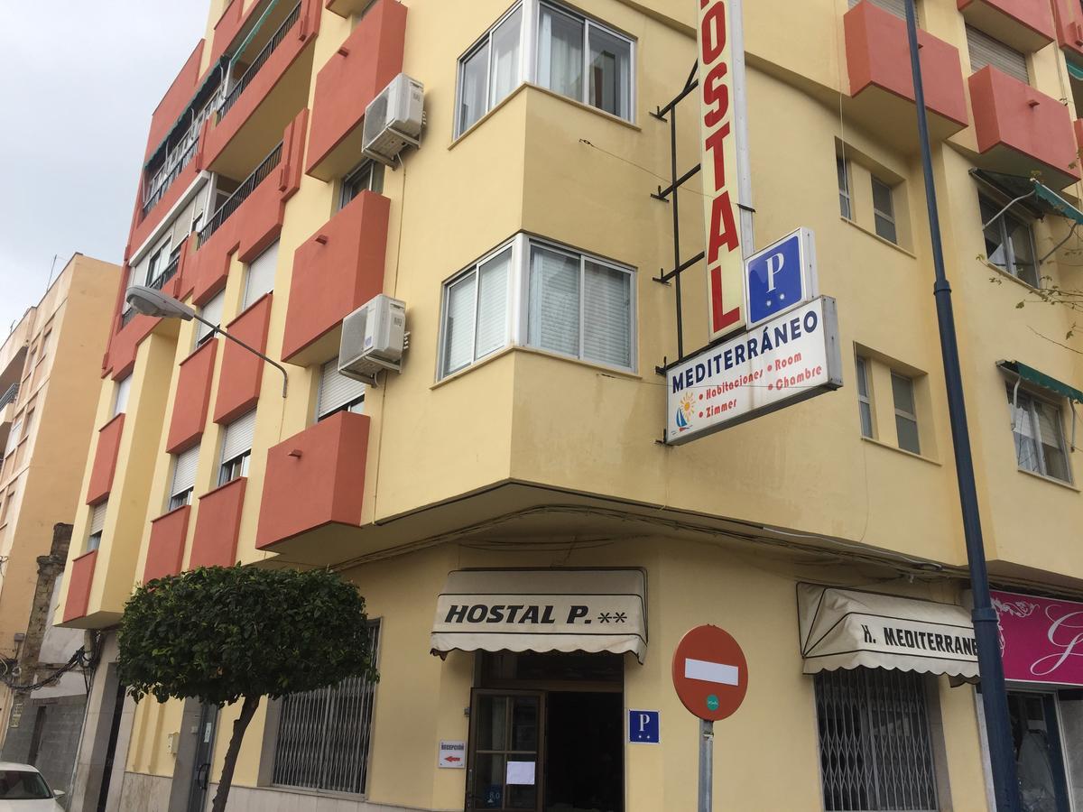 טורה דל מאר Hostal Mediterraneo מראה חיצוני תמונה
